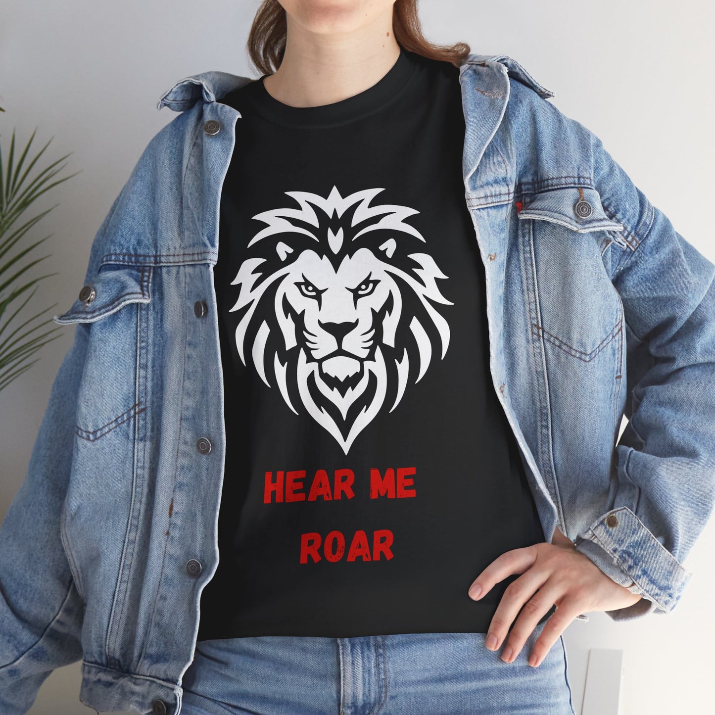 Hear me Roar T-Shirt, Bright, vibrant, make a statement t-shirt. This is for the bold, certain, animal lover, who adores a cat. Full with paw on the rear. Wildlife.